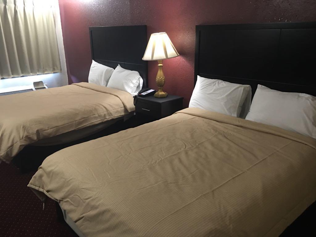 Super 9 Motel Troy Eksteriør bilde